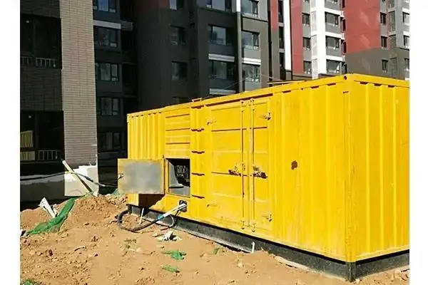 成安发电机租赁中燃油压力过低会对发动机的哪些部件造成损坏？